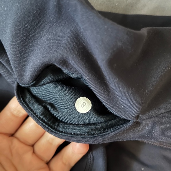 Lululemon leggings with mesh - Picture 4 of 6